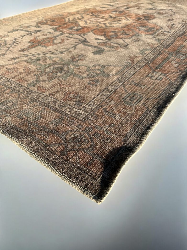 Hertex haus rug corner