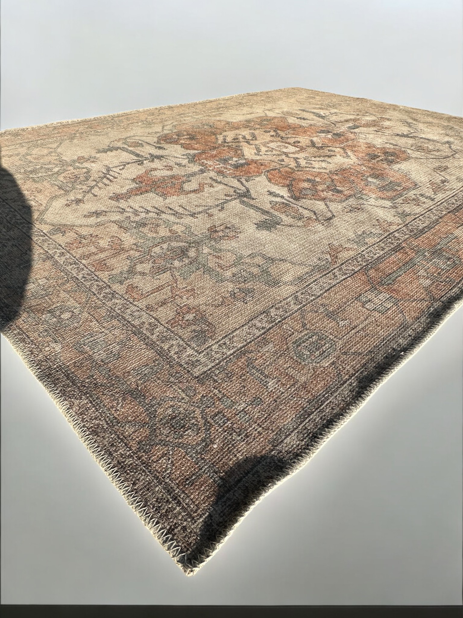 Hertex Haus Khaleesi Rug – Dragonstone (160 × 230 cm)