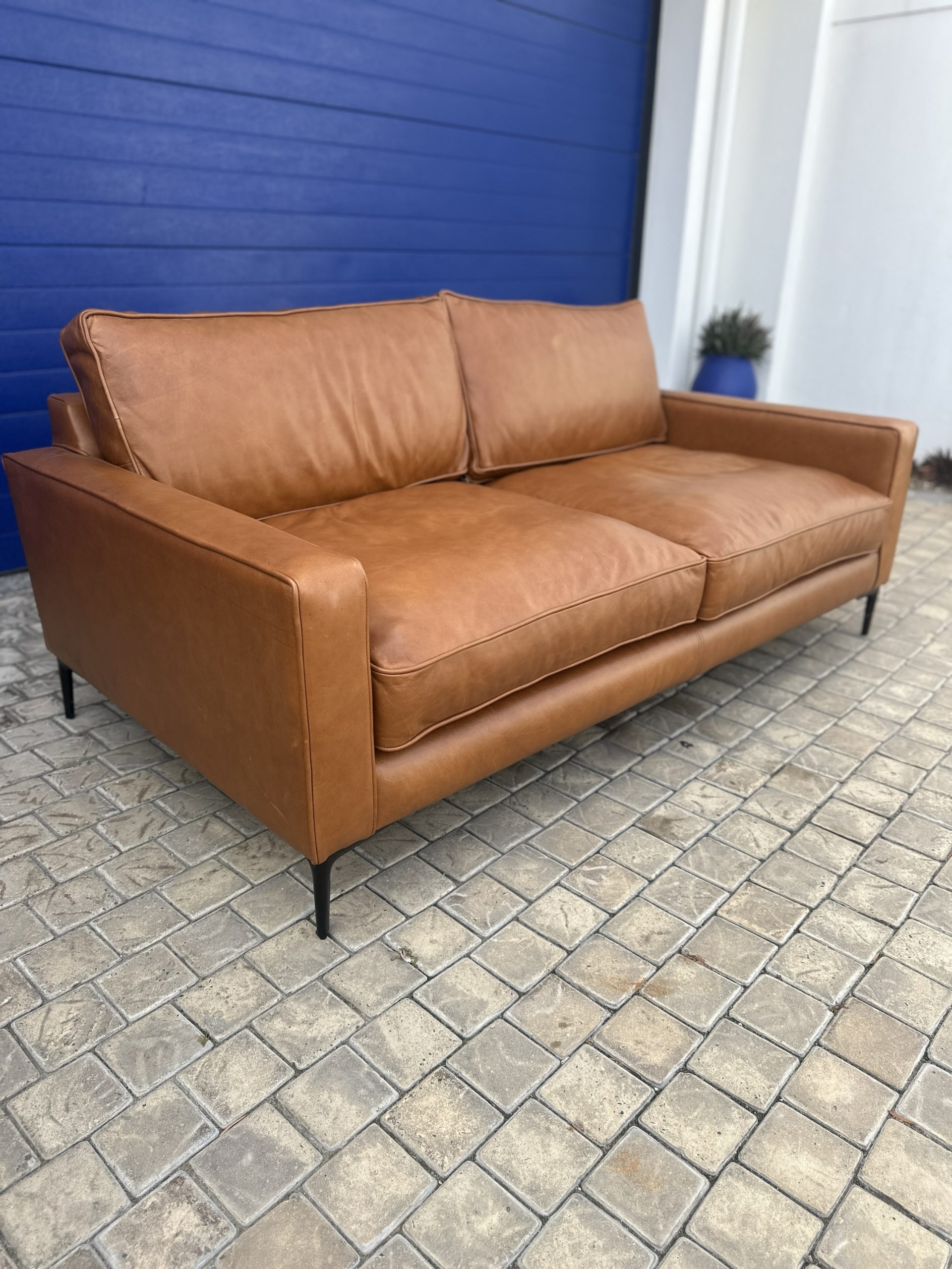 1.8 metre Brazilian leather couch tan - Image 7