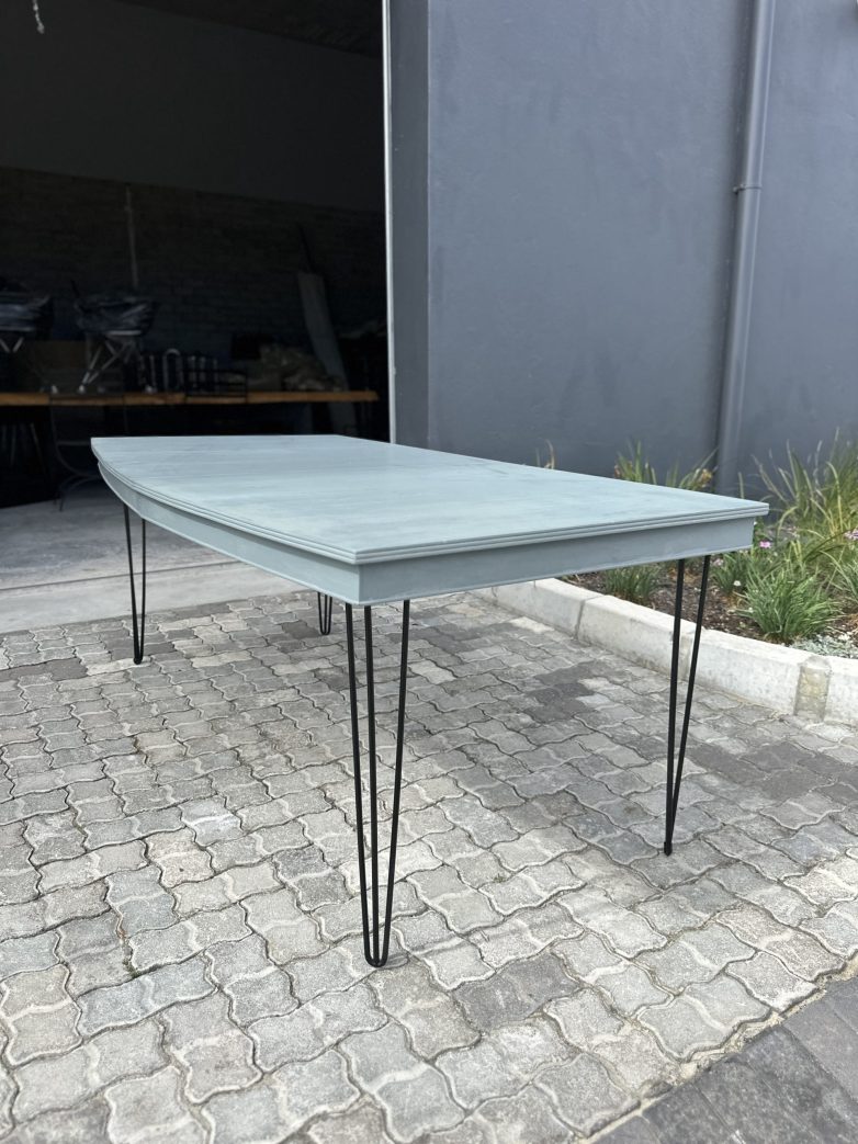 Sage Industrial 6 seater dining table