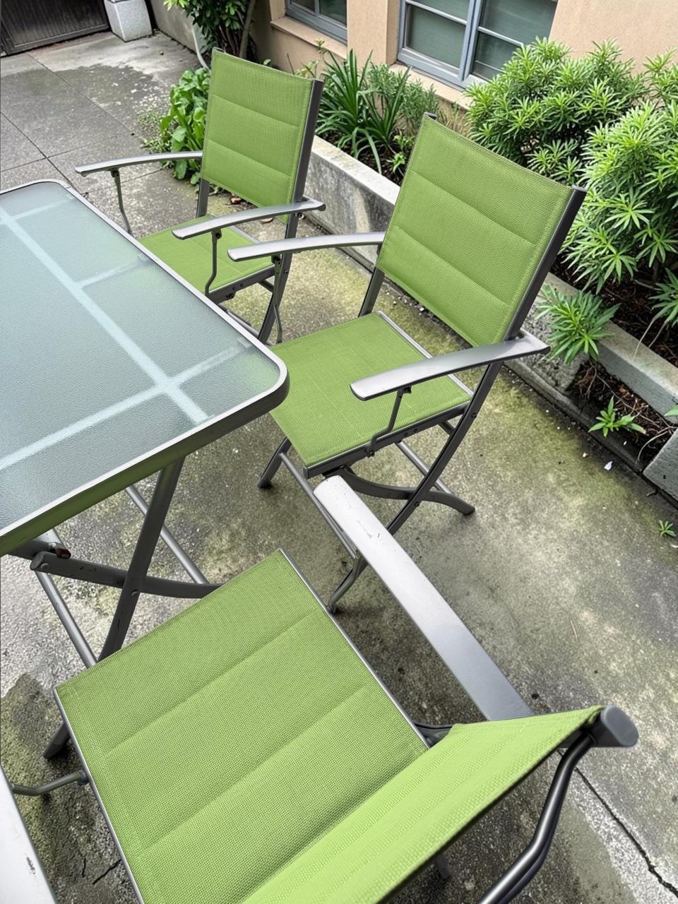 Patio Warehouse Outdoor dining set - Image 5