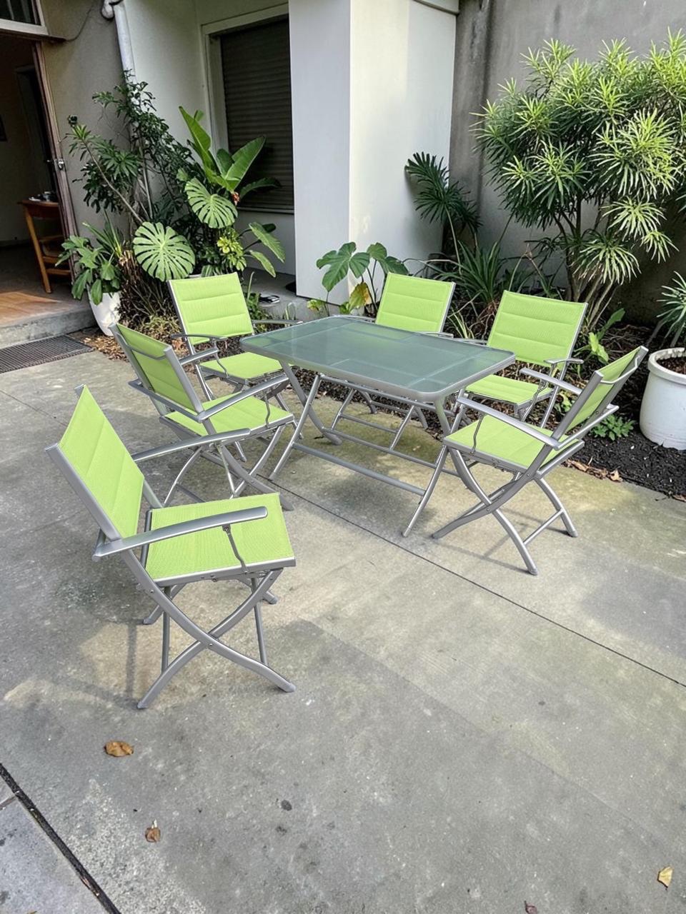Patio Warehouse Outdoor dining set