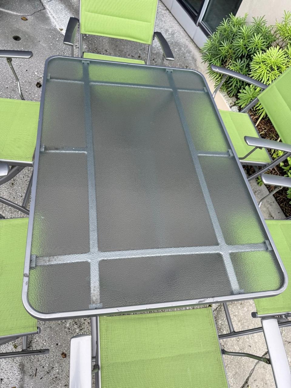 Patio Warehouse Outdoor dining set - Image 2