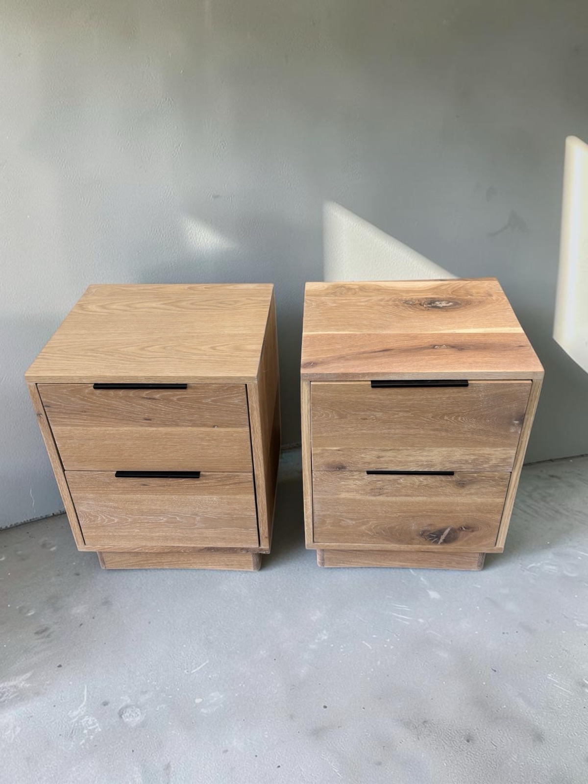 Solid Oak bedside tables large - Image 4
